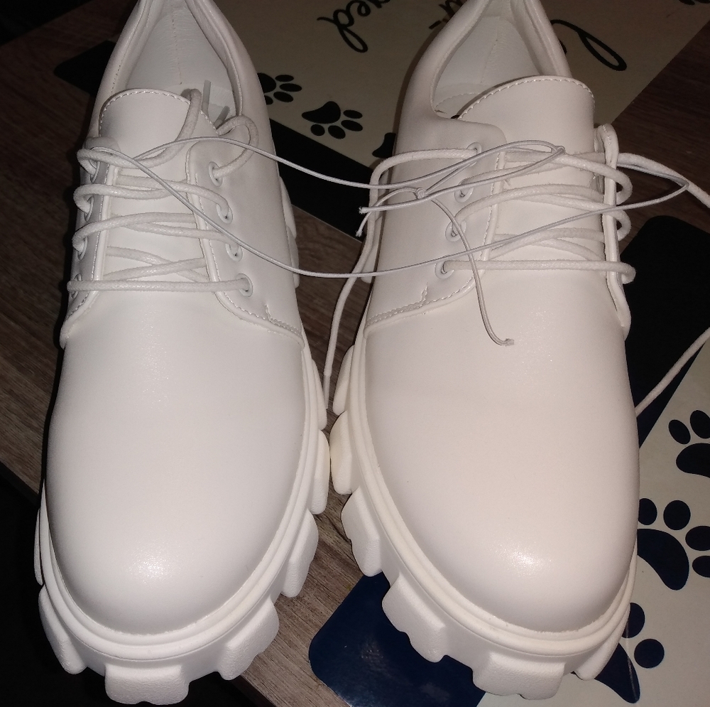 So me shoes
